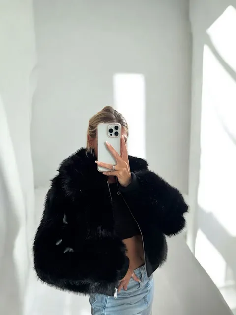 The Cozy jacket negra