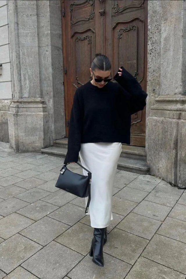 Satin skirt, fotografía 1